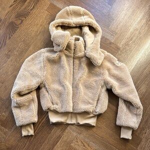 NWOT: ALO Foxy Sherpa Jacket